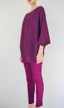 将图片加载到图库查看器,ÀIMAI Ethereal Drift Batwing Oversized Blouse