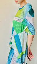 将图片加载到图库查看器,ÀIMAI Chroma Flow Dress