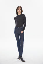 Load image into Gallery viewer, Lora Seamless Extra Fine Merino Wool Top