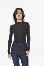 Load image into Gallery viewer, Lora Seamless Extra Fine Merino Wool Top