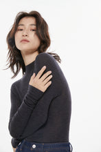 Load image into Gallery viewer, Lora Seamless Extra Fine Merino Wool Top