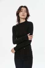 Load image into Gallery viewer, Lora Seamless Extra Fine Merino Wool Top