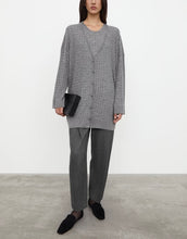 Charger l'image dans la galerie, Deluxe Mini Cable Merino Wool Knit Cardigan