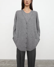 Charger l'image dans la galerie, Deluxe Mini Cable Merino Wool Knit Cardigan