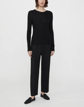 将图片加载到图库查看器,Cable Merino Wool Round Neck Long Sleeve Sweater