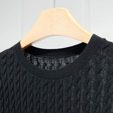 将图片加载到图库查看器,Cable Merino Wool Round Neck Long Sleeve Sweater