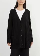 Charger l'image dans la galerie, Deluxe Mini Cable Merino Wool Knit Cardigan