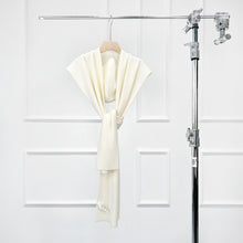 将图片加载到图库查看器,ÀIMAI Hooded Cashmere Wool Scarf