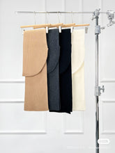 将图片加载到图库查看器,ÀIMAI Hooded Cashmere Wool Scarf