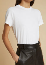 Load image into Gallery viewer, Emmy Round Neck Short Sleeve T-shirt