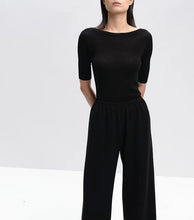 Load image into Gallery viewer, Carol Seamless Super Fine Merino Boat Neck Top