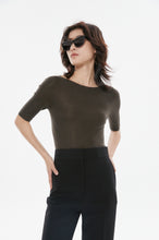 Load image into Gallery viewer, Carol Seamless Super Fine Merino Boat Neck Top