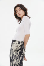 Load image into Gallery viewer, Carol Seamless Super Fine Merino Boat Neck Top