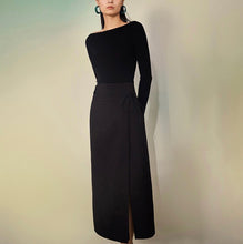 Cargar imagen en el visor de la galería, Lynn Seamless Super Fine Merino Wool Boat Neck Long Sleeve