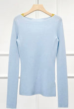 Cargar imagen en el visor de la galería, Lynn Seamless Super Fine Merino Wool Boat Neck Long Sleeve