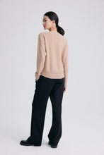 Cargar imagen en el visor de la galería, Isabel Premier Cashmere Merino Wool Round Neck Sweater