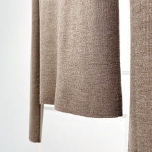 Cargar imagen en el visor de la galería, Camelia Thickened Seamless Turtleneck