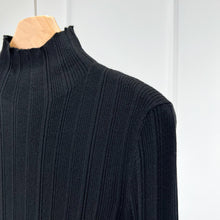 将图片加载到图库查看器,NARANO Wool Waffle Knit Turtleneck