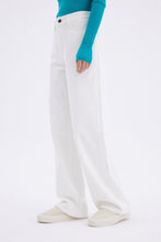 Load image into Gallery viewer, Eglitta High-Waisted Wide-Leg Jeans