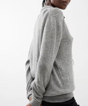 将图片加载到图库查看器,Jo V Neck Vintage Polo Cashmere Sweater