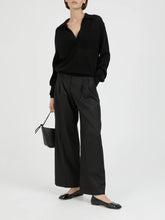 将图片加载到图库查看器,Jo V Neck Vintage Polo Cashmere Sweater