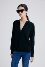 将图片加载到图库查看器,Jo V Neck Vintage Polo Cashmere Sweater