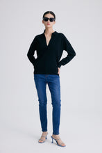 将图片加载到图库查看器,Jo V Neck Vintage Polo Cashmere Sweater