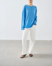 Load image into Gallery viewer, Anvin Merino Wool Crew Neck Long Sleeves