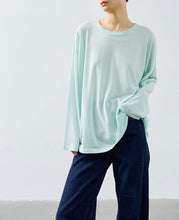 Load image into Gallery viewer, Anvin Merino Wool Crew Neck Long Sleeves