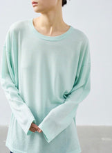 Load image into Gallery viewer, Anvin Merino Wool Crew Neck Long Sleeves