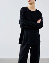 Load image into Gallery viewer, Anvin Merino Wool Crew Neck Long Sleeves
