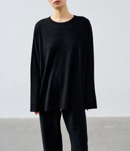 Load image into Gallery viewer, Anvin Merino Wool Crew Neck Long Sleeves
