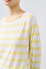 将图片加载到图库查看器,ÀIMAI JPG Classic Vitage Strip Merino Sweater