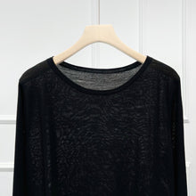 将图片加载到图库查看器,ÀIMAI JPG Classic Vitage Strip Merino Sweater