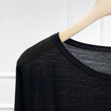 将图片加载到图库查看器,ÀIMAI JPG Classic Vitage Strip Merino Sweater