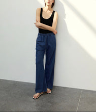 将图片加载到图库查看器,Breeze Merino U-Neck Tank Knit Top