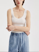 将图片加载到图库查看器,Breeze Merino U-Neck Tank Knit Top