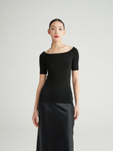 Load image into Gallery viewer, Fontaine Ship Neck Extra Fine Merino Wool