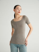 Load image into Gallery viewer, Fontaine Ship Neck Extra Fine Merino Wool