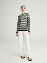 Cargar imagen en el visor de la galería, Lisa Striped Knit Extra Fine Merino Round Neck Sweater