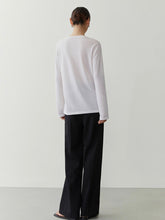 将图片加载到图库查看器,Lisa Extra Fine Merino Round Neck Long Sleeve Sweater