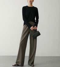 将图片加载到图库查看器,Lisa Extra Fine Merino Round Neck Long Sleeve Sweater