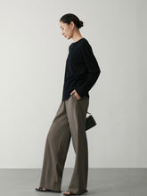 将图片加载到图库查看器,Lisa Extra Fine Merino Round Neck Long Sleeve Sweater