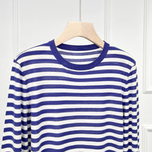 Cargar imagen en el visor de la galería, Lisa Striped Knit Extra Fine Merino Round Neck Sweater