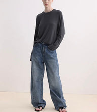 Load image into Gallery viewer, Cashfeel Round Neck Long Sleeve T-Shirt