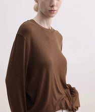 Load image into Gallery viewer, Cashfeel Round Neck Long Sleeve T-Shirt