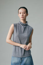 画像をギャラリービューアに読み込む, Bokkai Extra Fine Merino Wool Pile Neck Sleeveless Vest