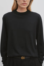 Load image into Gallery viewer, Druyes Ultra-Fine Merino Wool Round Neck Long Sleeve Sweater