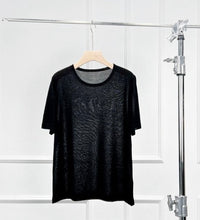 Load image into Gallery viewer, Amor Deluxe Pure Cashmere Knit Tee