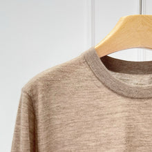 Load image into Gallery viewer, Elgin Extra Super Fine Luxurious Cashmere T-Shirt – Softly Spoken Elegance